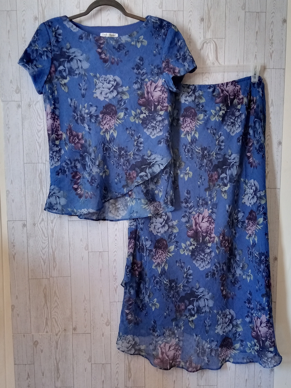 Miss Dorby Blue Floral Two-Piece Set Women's Size 14